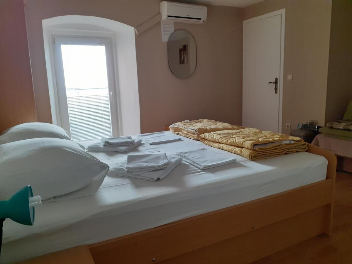 Apartmani Patrick Baška Voda Екстериор снимка