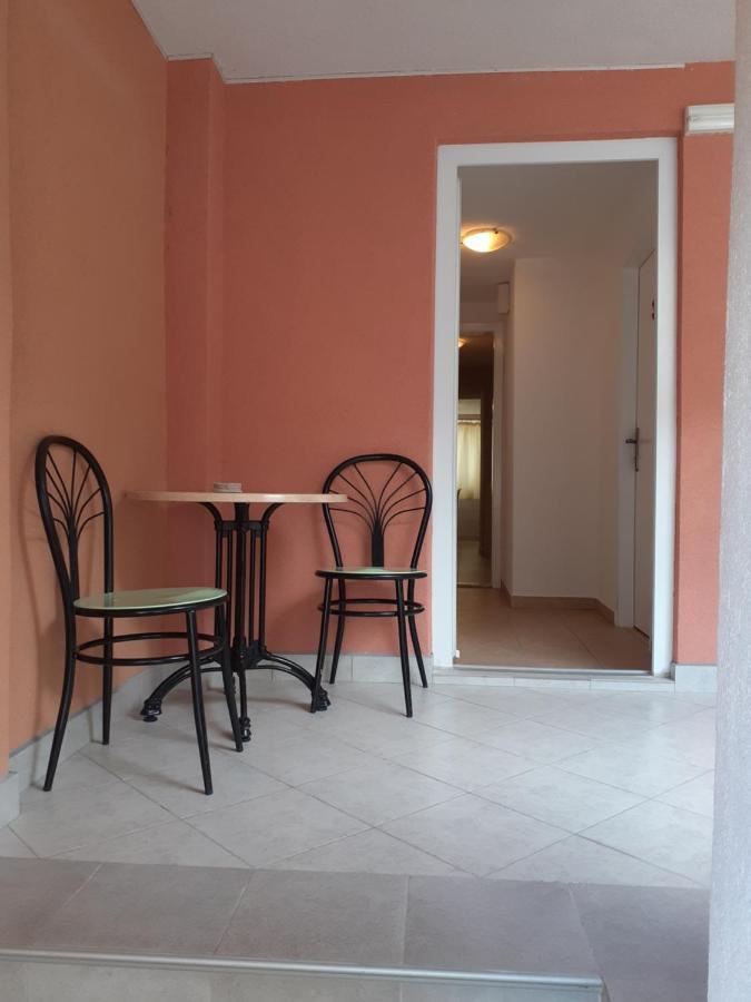 Apartmani Patrick Baška Voda Екстериор снимка